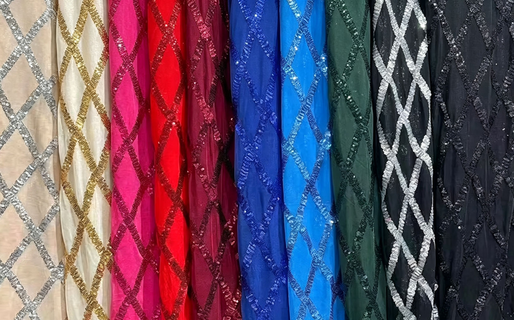 Ткань с вышивкой пайетками в в – обзор и цена Crystal Mesh Fabric